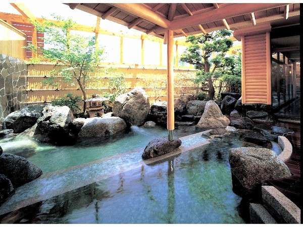 露天風呂 ホテル明山荘の画像