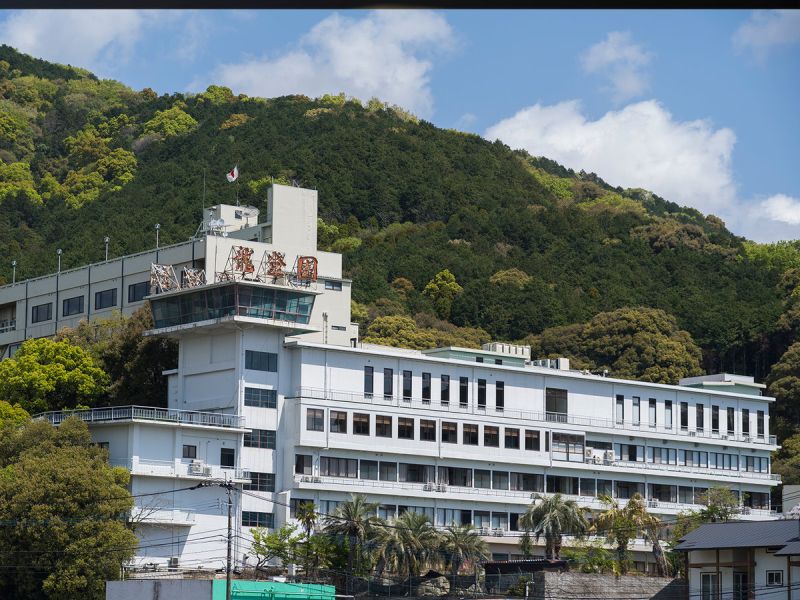 龍登園
