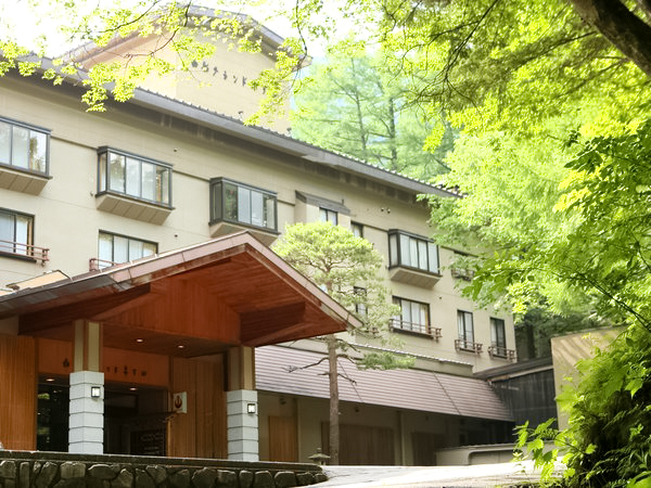 白船グランドホテル