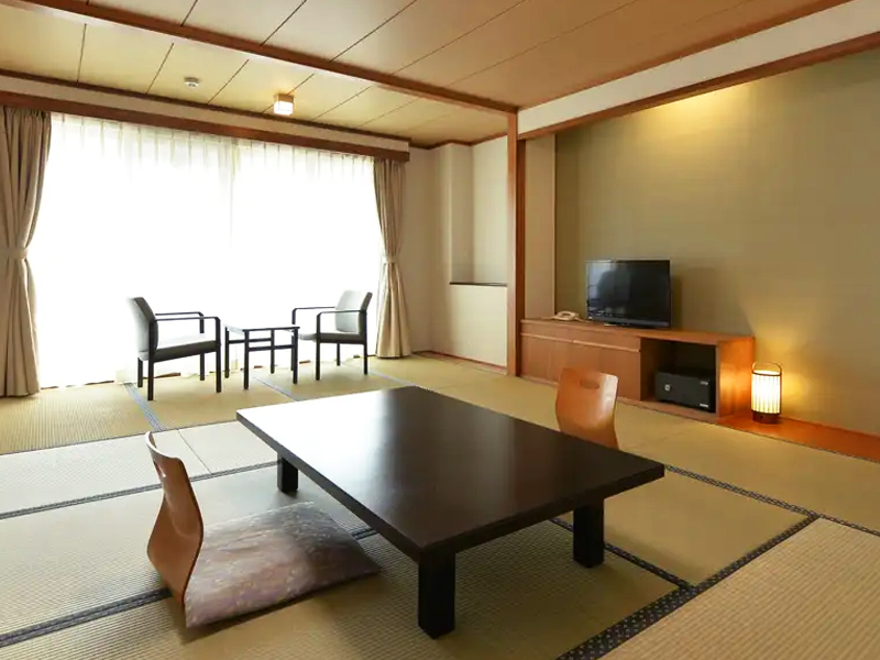 春慶屋